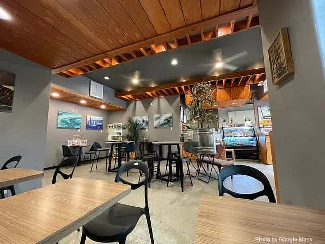 ALOHA CAFE PINEAPPLE — nearby restaurant on Oahu