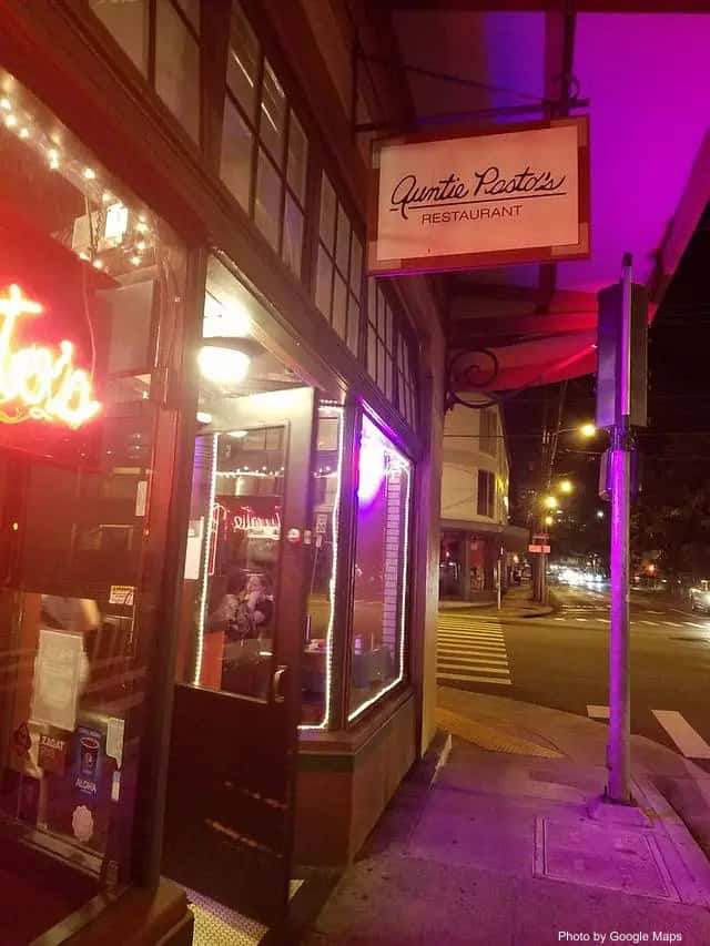 Auntie Pasto's Restaurant — nearby restaurant on Oahu