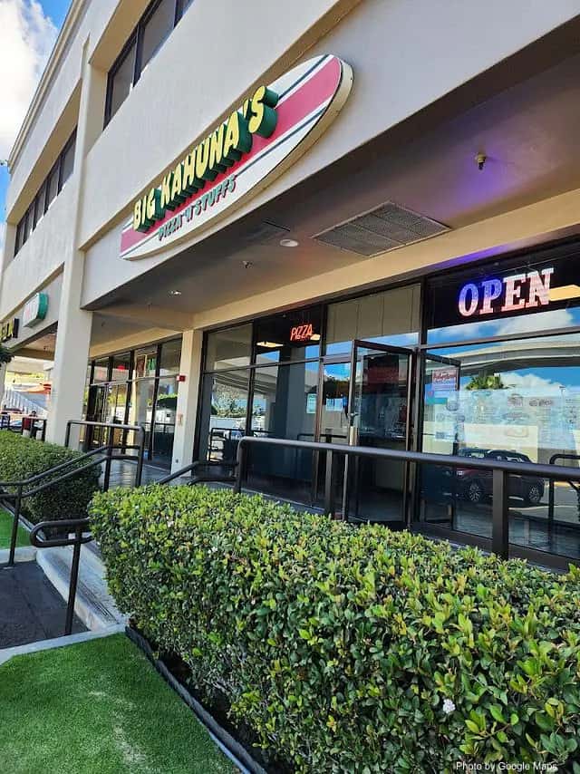 Big Kahuna's Pizza — nearby restaurant on Oahu