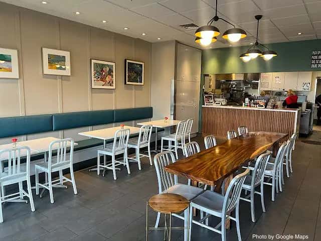 Bogart's Café — nearby restaurant on Oahu