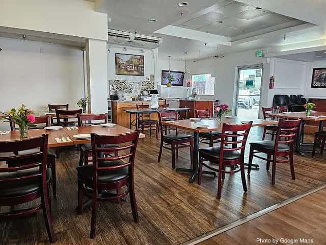 Catania Ristorante Italiano — nearby restaurant on Oahu