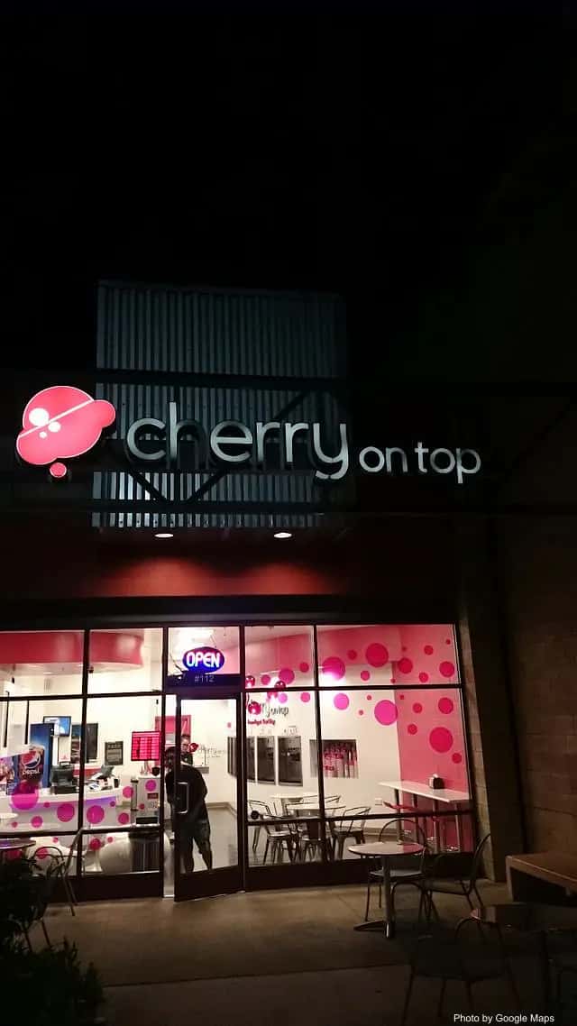 Cherry On Top Frozen Yogurt — nearby restaurant on Oahu