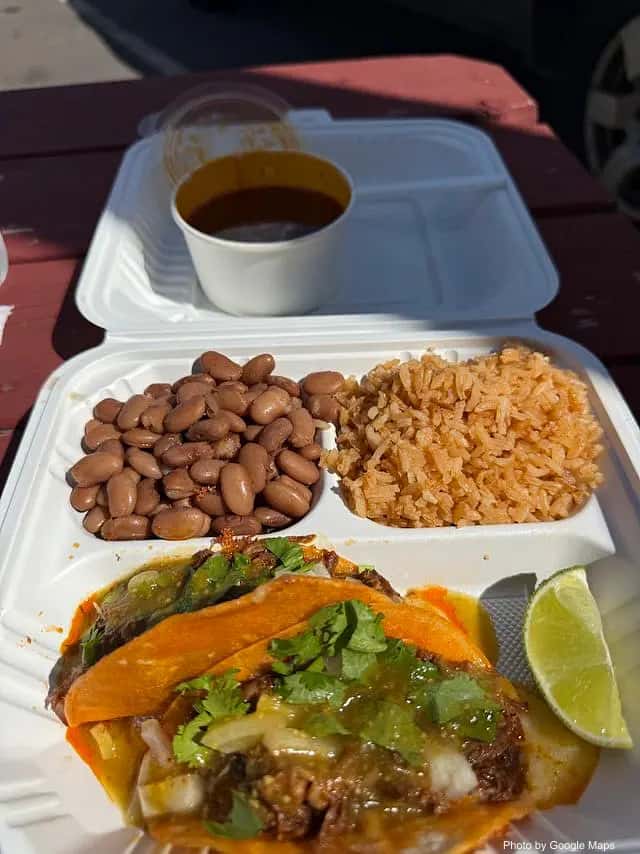 El Jalisciense — nearby restaurant on Oahu