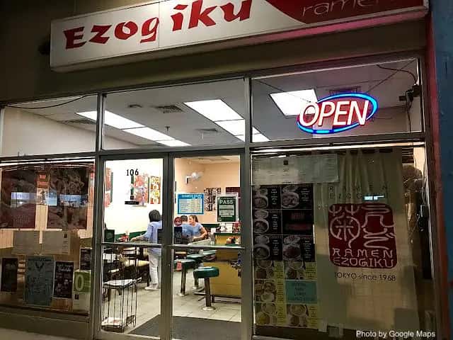 Ezogiku — nearby restaurant on Oahu