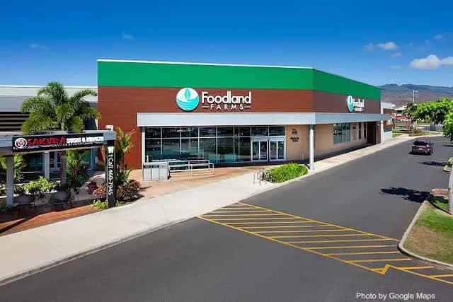 Foodland Farms — nearby restaurant on Oahu