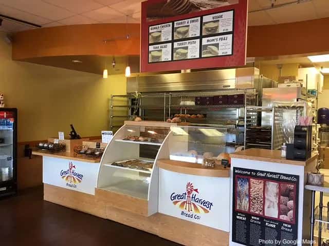 Great Harvest Bread Co Honolulu — nearby restaurant on Oahu