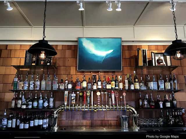 Haleʻiwa Beach House — nearby restaurant on Oahu