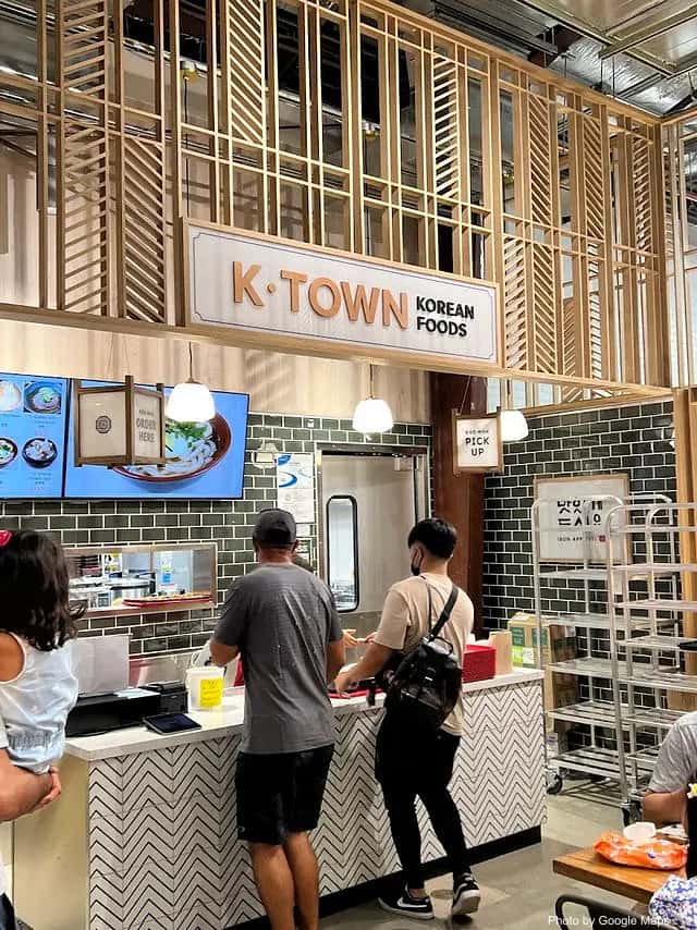 H Mart Pearl City — nearby restaurant on Oahu