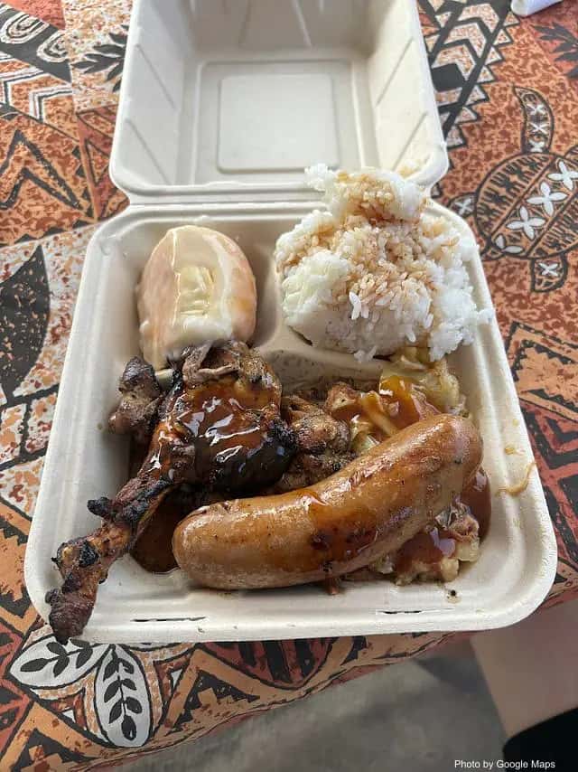 Kalena’s Hut — nearby restaurant on Oahu