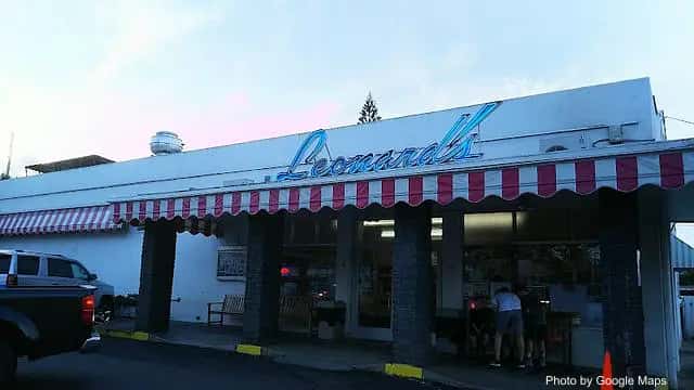 Leonard's Malasadamobile Wagon — nearby restaurant on Oahu