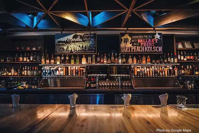Moku Kitchen — nearby restaurant on Oahu