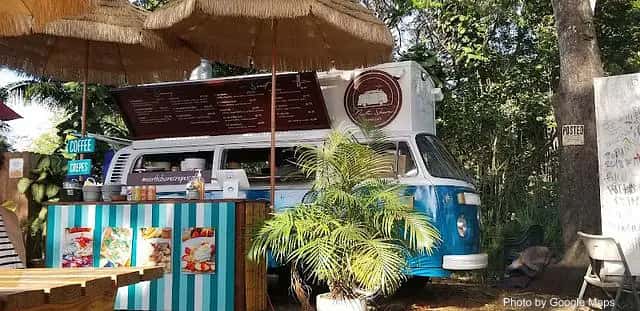 North Shore Crepes Cafe — nearby restaurant on Oahu