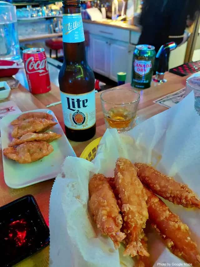 Star Lounge — nearby restaurant on Oahu