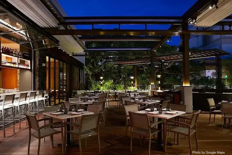 STRIPSTEAK Waikiki — nearby restaurant on Oahu