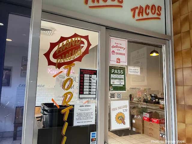 Tight Tacos Kaimuki — nearby restaurant on Oahu
