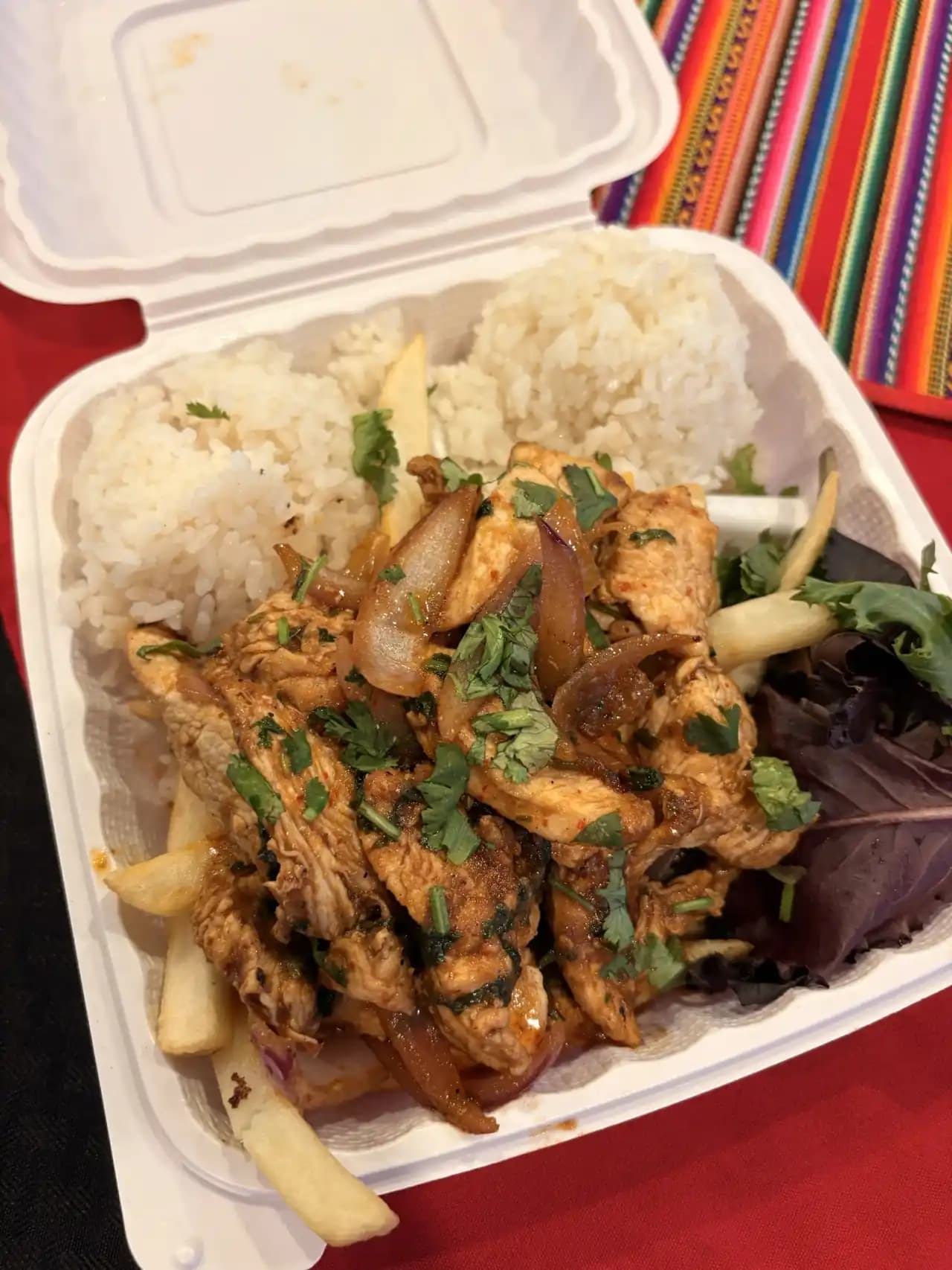 Mimi's Peruvian Cuisine Honolulu: Pollo Saltado & Buffet Guide