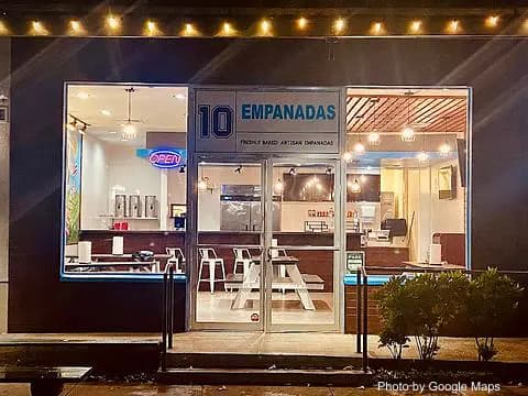 10 Empanadas - Photo 2 of 4 | NateEatsHawaii restaurant gallery and food photos from Oahu, Hawaii