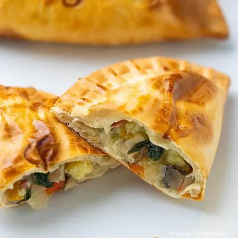 10 Empanadas - Photo 3 of 4 | NateEatsHawaii restaurant gallery and food photos from Oahu, Hawaii