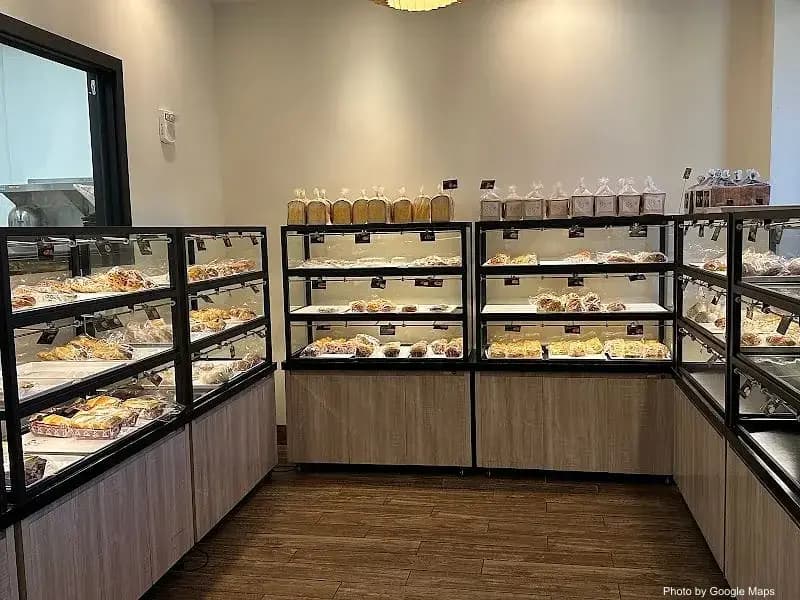 85°C Bakery Cafe - Honolulu (Ala Moana Center) - Bakery in Hawaii