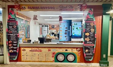 Aloha hotdog and banh mi - Photo 2 of 4 | NateEatsHawaii restaurant gallery and food photos from Oahu, Hawaii