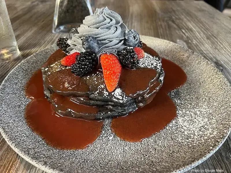 Basalt - Photo 3 of 6 | NateEatsHawaii restaurant gallery and food photos from Oahu, Hawaii