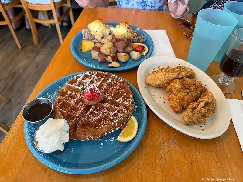 Café Kaila - Photo 2 of 6 | NateEatsHawaii restaurant gallery and food photos from Oahu, Hawaii