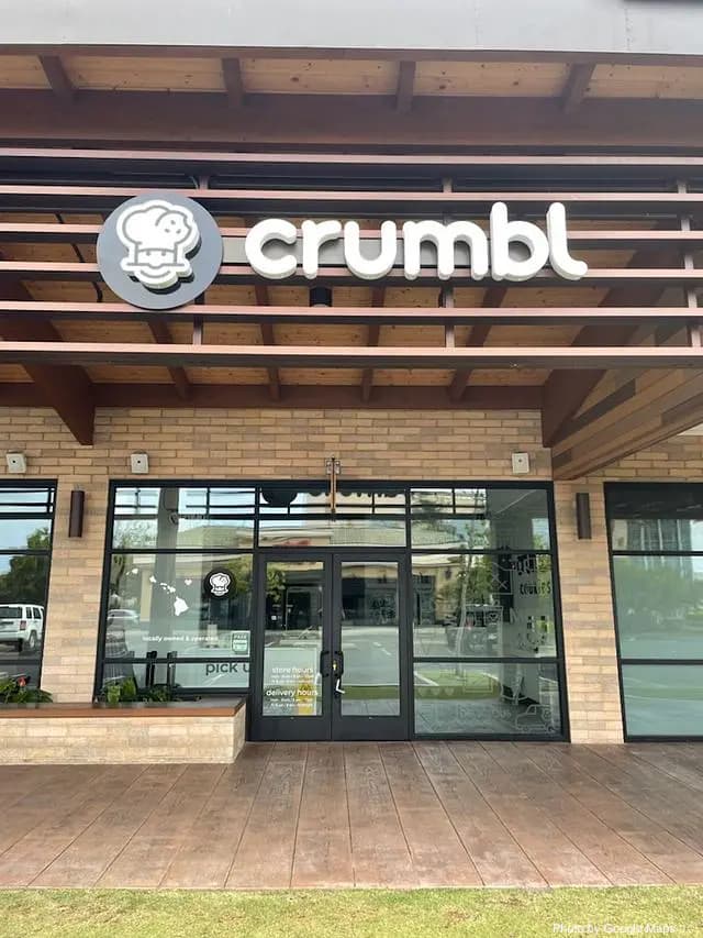 Crumbl - Bakery on Oahu, Hawaii | NateEatsHawaii food review and recommendations