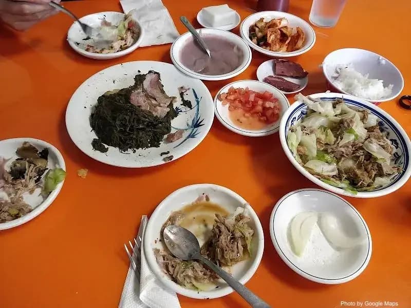 Da Ono Hawaiian Food - Photo 2 of 6 | NateEatsHawaii restaurant gallery and food photos from Oahu, Hawaii