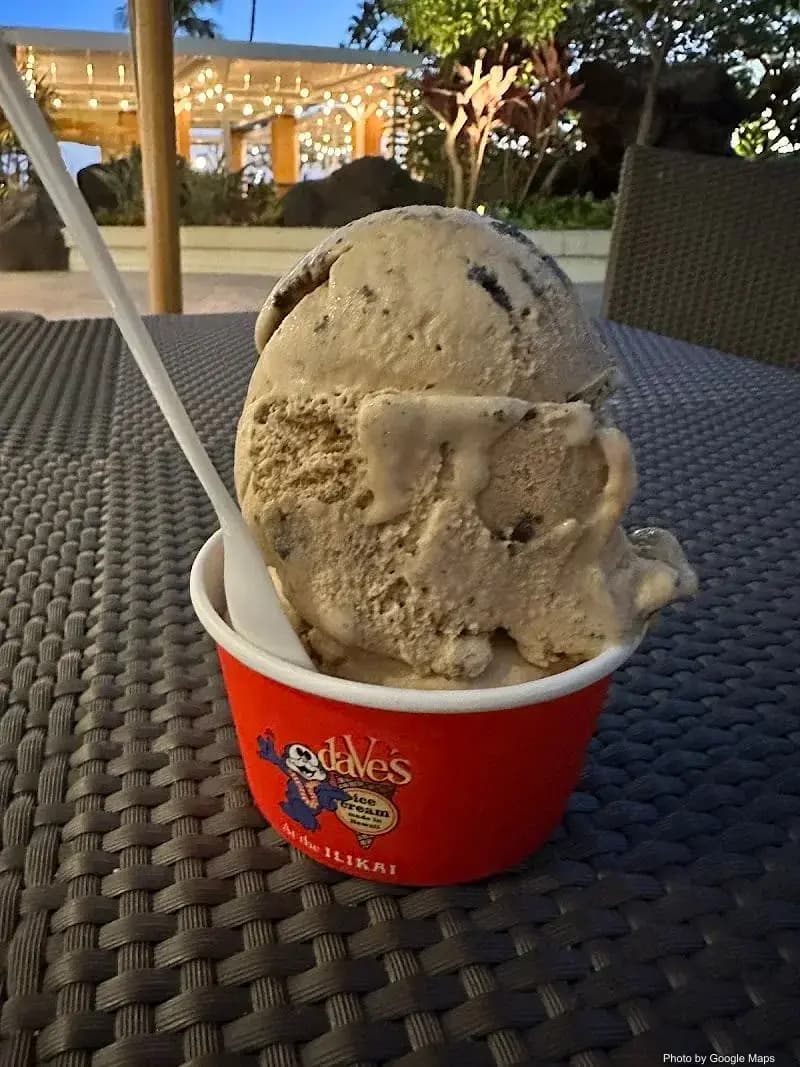 Dave's Ice Cream At The Ilikai - Photo 3 of 6 | NateEatsHawaii restaurant gallery and food photos from Oahu, Hawaii