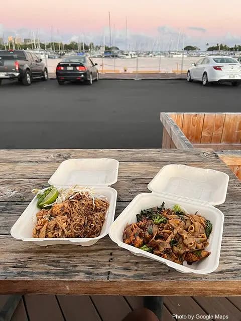 Elephant Shack Thai Food - Photo 3 of 4 | NateEatsHawaii restaurant gallery and food photos from Oahu, Hawaii