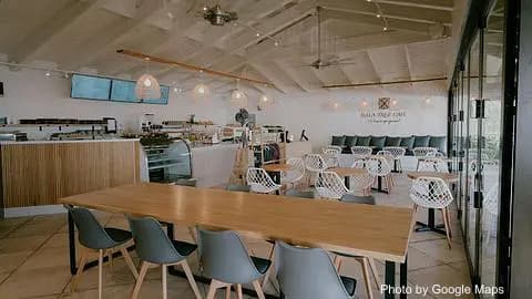 Hala Tree Cafe - Photo 2 of 4 | NateEatsHawaii restaurant gallery and food photos from Oahu, Hawaii