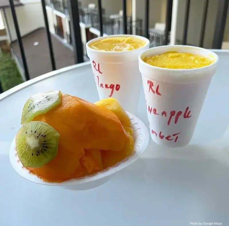 Henry's Place - Photo 2 of 6 | NateEatsHawaii restaurant gallery and food photos from Oahu, Hawaii