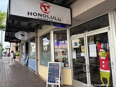 Honolulu Burger Co. Kaimuki - Photo 2 of 4 | NateEatsHawaii restaurant gallery and food photos from Oahu, Hawaii