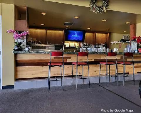 L&L Hawaiian Barbecue - Photo 2 of 4 | NateEatsHawaii restaurant gallery and food photos from Oahu, Hawaii