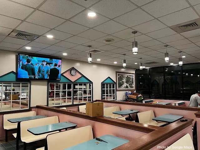 Loco Moco Drive Inn Ewa Beach - Hawaiian Restaurant on Oahu, Hawaii | NateEatsHawaii food review and recommendations