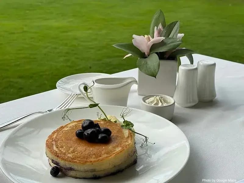 Orchids - Photo 2 of 6 | NateEatsHawaii restaurant gallery and food photos from Oahu, Hawaii