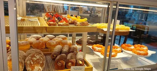 Paris Baguette - Bakery on Oahu, Hawaii | NateEatsHawaii food review and recommendations