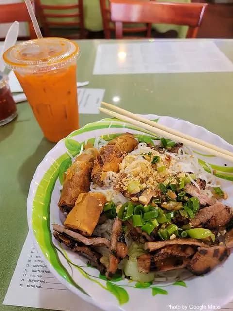 Phở Nam - Photo 3 of 4 | NateEatsHawaii restaurant gallery and food photos from Oahu, Hawaii