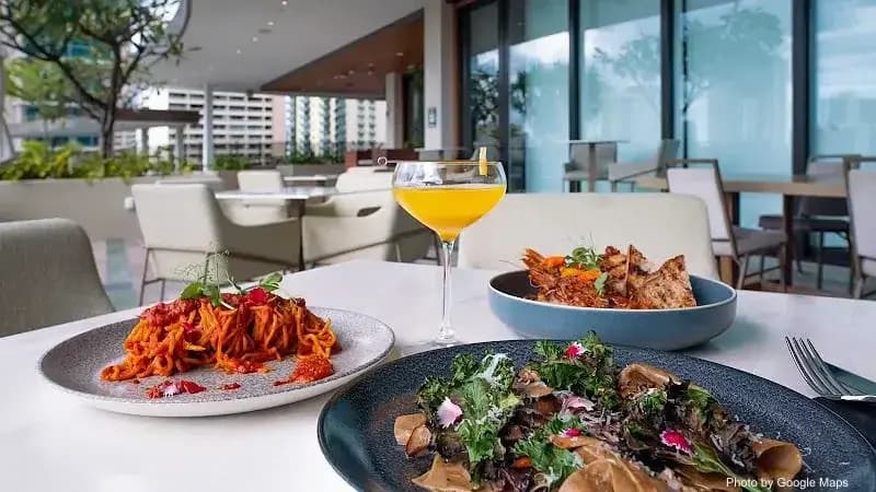 Quiora - Photo 2 of 6 | NateEatsHawaii restaurant gallery and food photos from Oahu, Hawaii