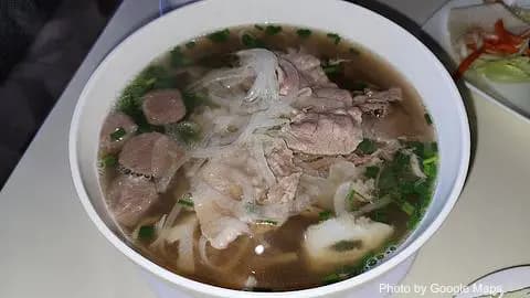 Saito and Pho Restaurant - Photo 3 of 4 | NateEatsHawaii restaurant gallery and food photos from Oahu, Hawaii