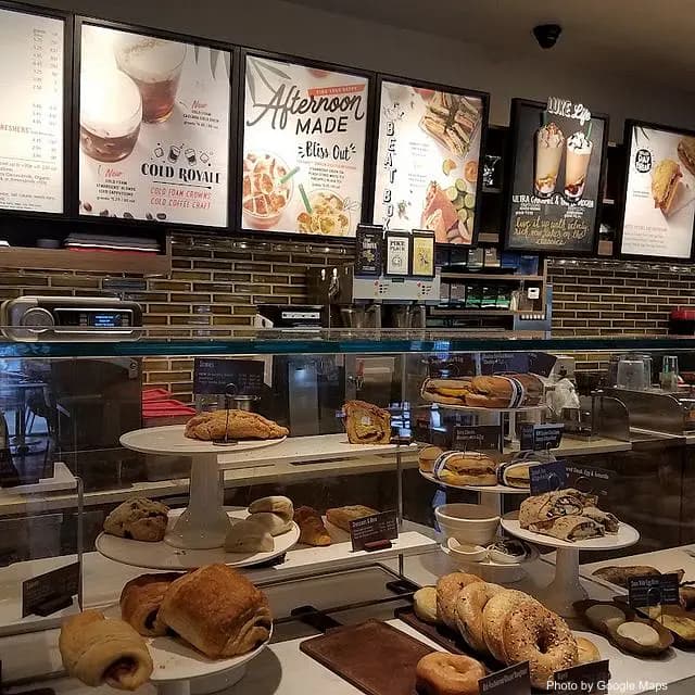 Starbucks Coffee Company - Internet Cafe on Oahu, Hawaii | NateEatsHawaii food review and recommendations