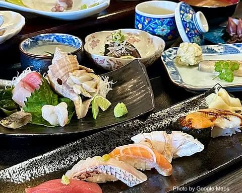 Sushi You - Photo 3 of 4 | NateEatsHawaii restaurant gallery and food photos from Oahu, Hawaii