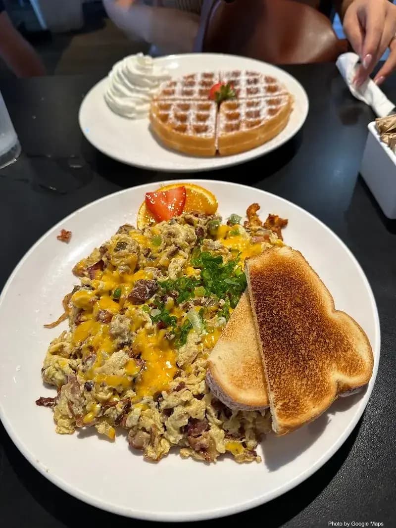 Sweet E's Café - Photo 3 of 6 | NateEatsHawaii restaurant gallery and food photos from Oahu, Hawaii