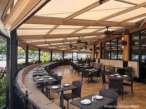 The Cheesecake Factory - Photo 3 of 4 | NateEatsHawaii restaurant gallery and food photos from Oahu, Hawaii