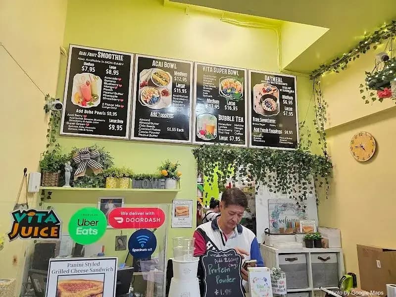 Vita Juice - Photo 3 of 6 | NateEatsHawaii restaurant gallery and food photos from Oahu, Hawaii