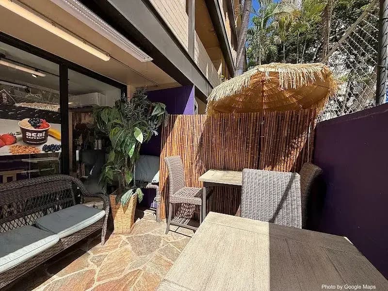 Acai Republic - Photo 2 of 6 | NateEatsHawaii restaurant gallery and food photos from Oahu, Hawaii