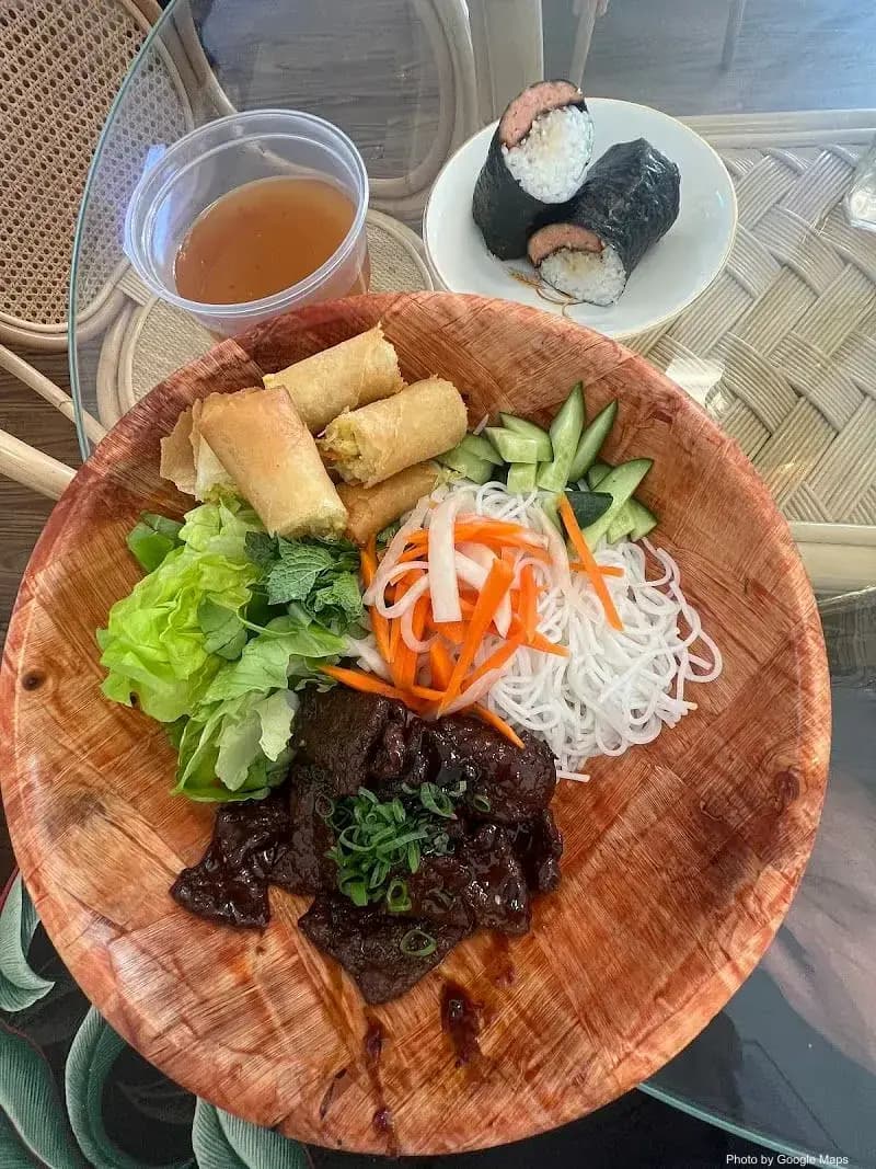 All Plants - Photo 3 of 6 | NateEatsHawaii restaurant gallery and food photos from Oahu, Hawaii