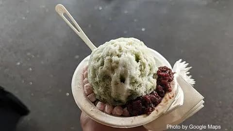 Aloha Icelabs - Shave Ice in Dukes Lane, Waikiki - Photo 3 of 4 | NateEatsHawaii restaurant gallery and food photos from Oahu, Hawaii