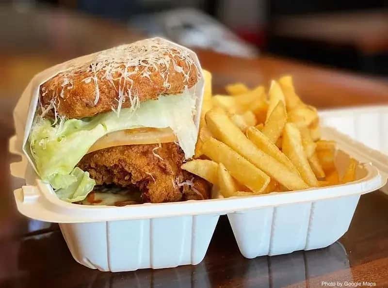 Aloha Mac Shack — nearby restaurant on Oahu
