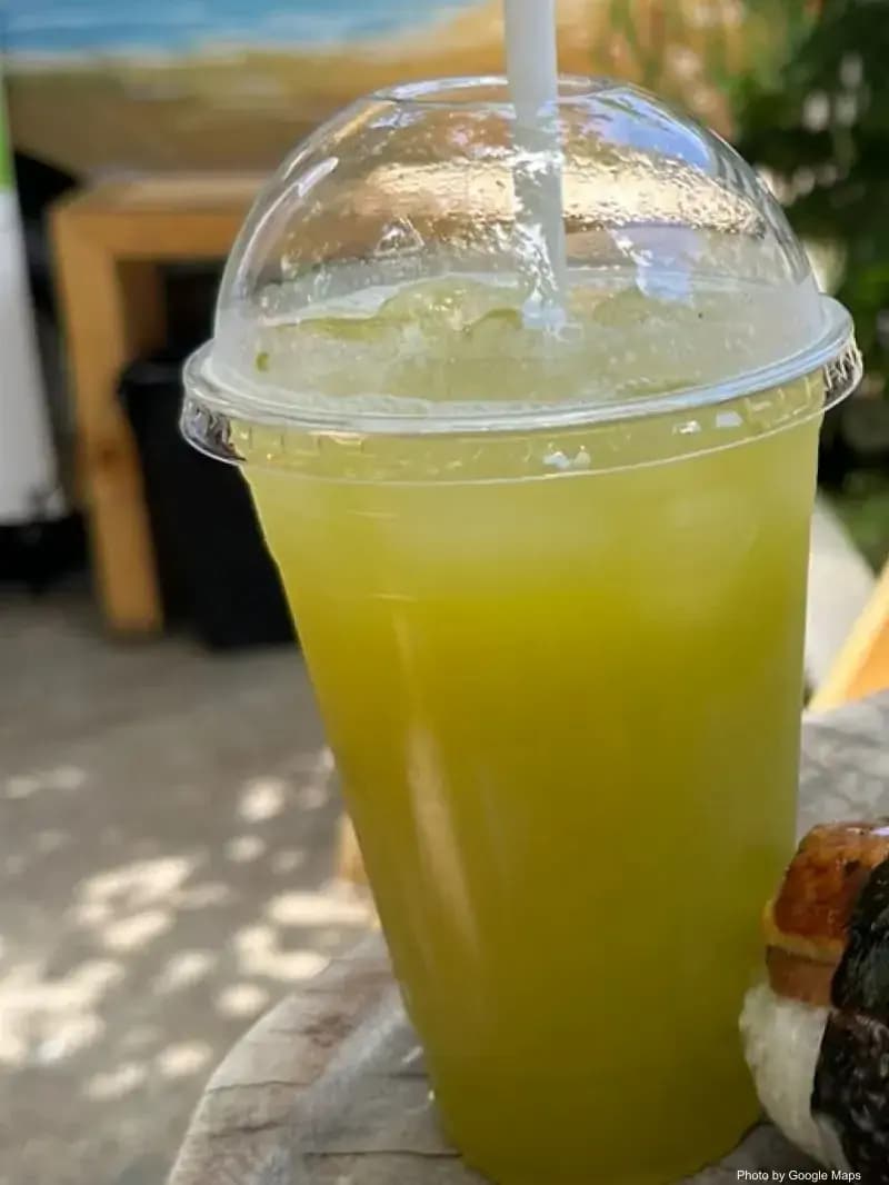 Aloha Sugarcane Juice - Photo 3 of 6 | NateEatsHawaii restaurant gallery and food photos from Oahu, Hawaii